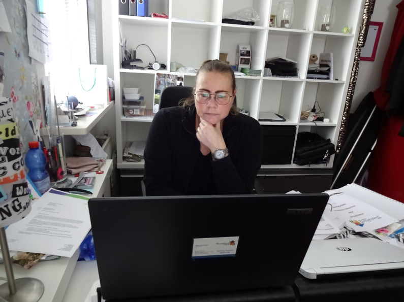 Stichting Thuishuis Harderwijk vervanging laptop pitch Harderwijkse Uitdaging